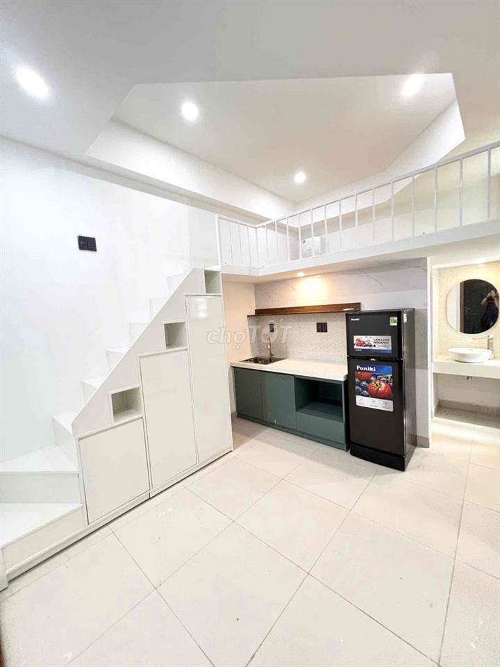 DUPLEX SANG XỊN MỊN CỬA SỔ TRỜI NGAY VĂN LANG
