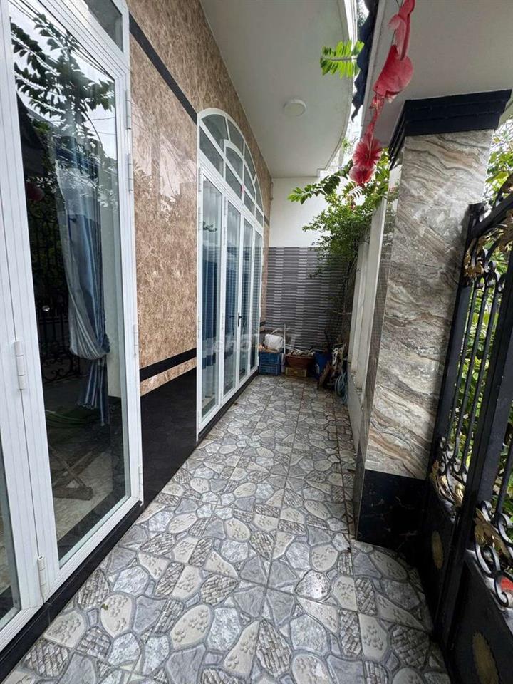 BÁN NHÀ 1 TRỆT 1 LẦU 2 NỀN THỔ CƯ CHÍNH CHỦ 