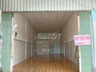 Cho thuê nhà mặt tiền ngang 4m mặt bằng kinh doanh kv ngã 4 p.Tân Hạnh