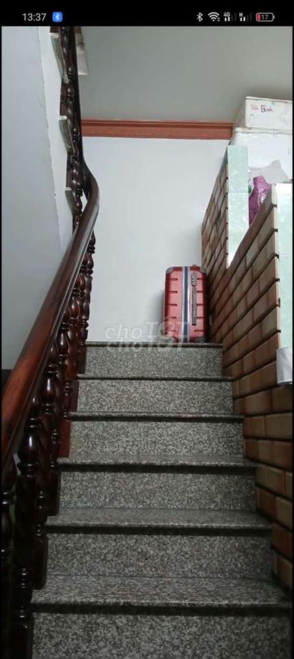 Nhà hẻm thông Phạm Văn Bạch 4x8m 1 lầu 1pn kín 1 hở có máy lạnh
