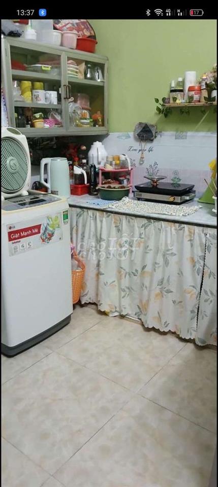 Nhà hẻm thông Phạm Văn Bạch 4x8m 1 lầu 1pn kín 1 hở có máy lạnh