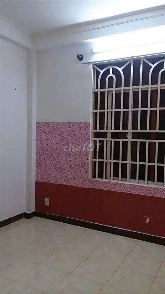 Phòng trọ 1tr200k bao điện nước