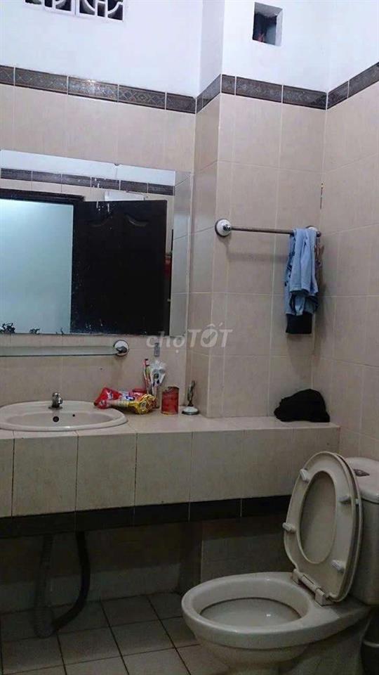 Phòng trọ 1tr200k bao điện nước