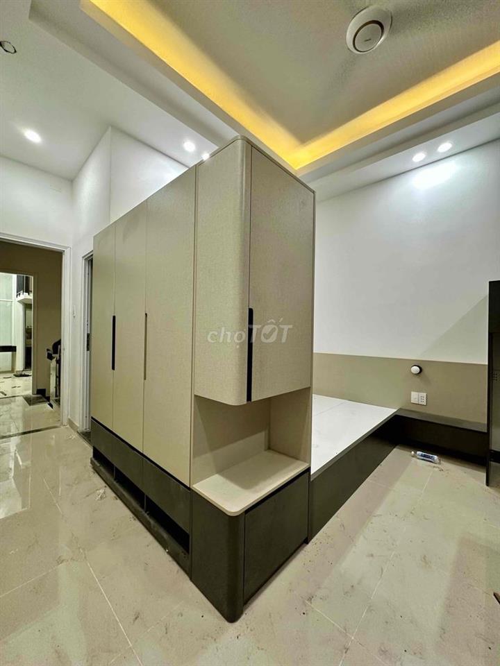 CHÍNH CHỦ CHO THUÊ - STUDIO BALCONY - FULL NỘI THẤT MỚI 100%
