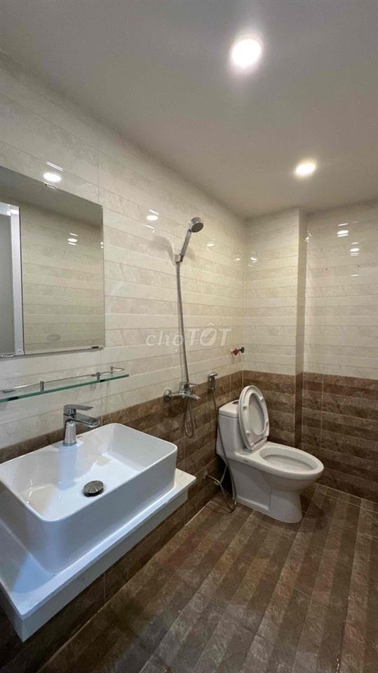 CĂN HỘ DỊCH VỤ FULL NỘI THẤT TÁCH BẾP DUPLEX GIẾNG TRỜI - 6Tr9 - 30m²