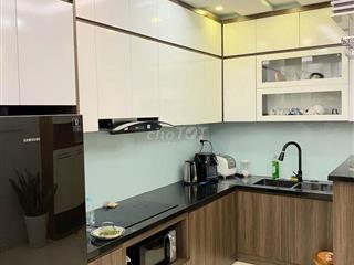 C/c  Sunny Plaza Phạm Văn Đồng căn hộ  87m2,3p ngủ giá 16tr/tháng