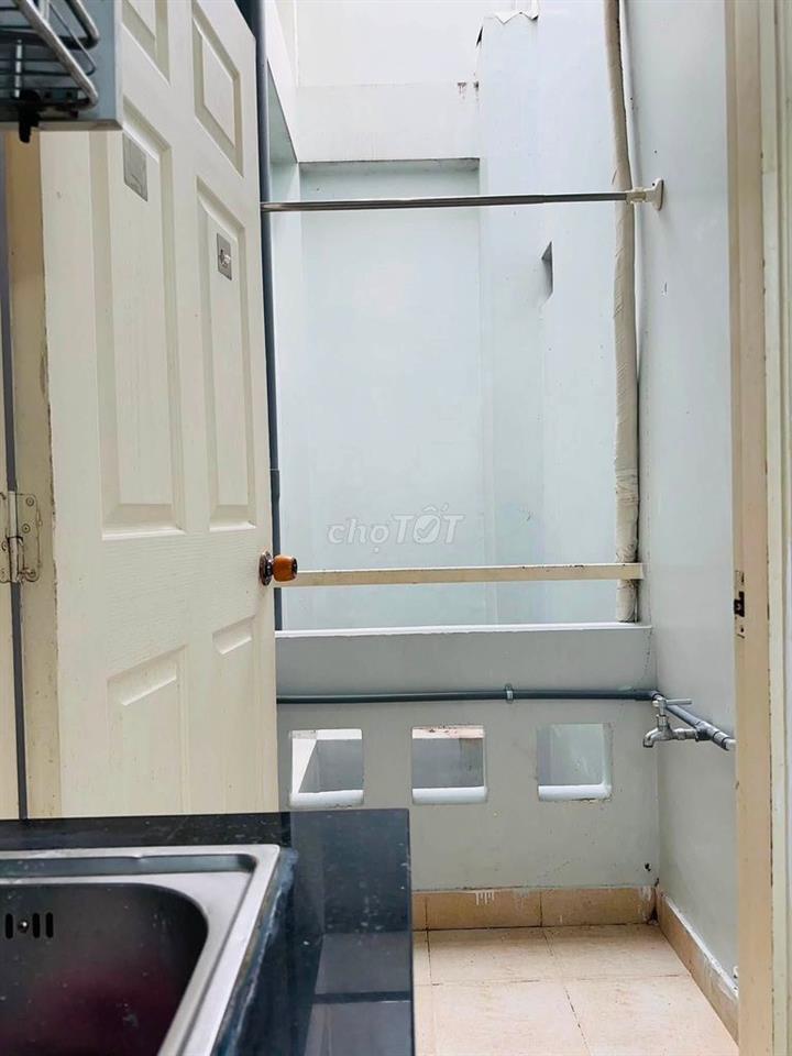 Cho Thuê Phòng 30m² Full Nội Thất Đặng Văn Ngữ Phú Nhuận - Giờ tự do