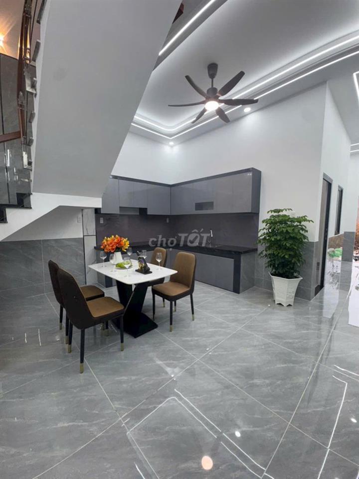 🔥 GIÁ 2 TỶ XX – NHÀ 1 TRỆT 1 LẦU – CẦN RA NHANH 🔥