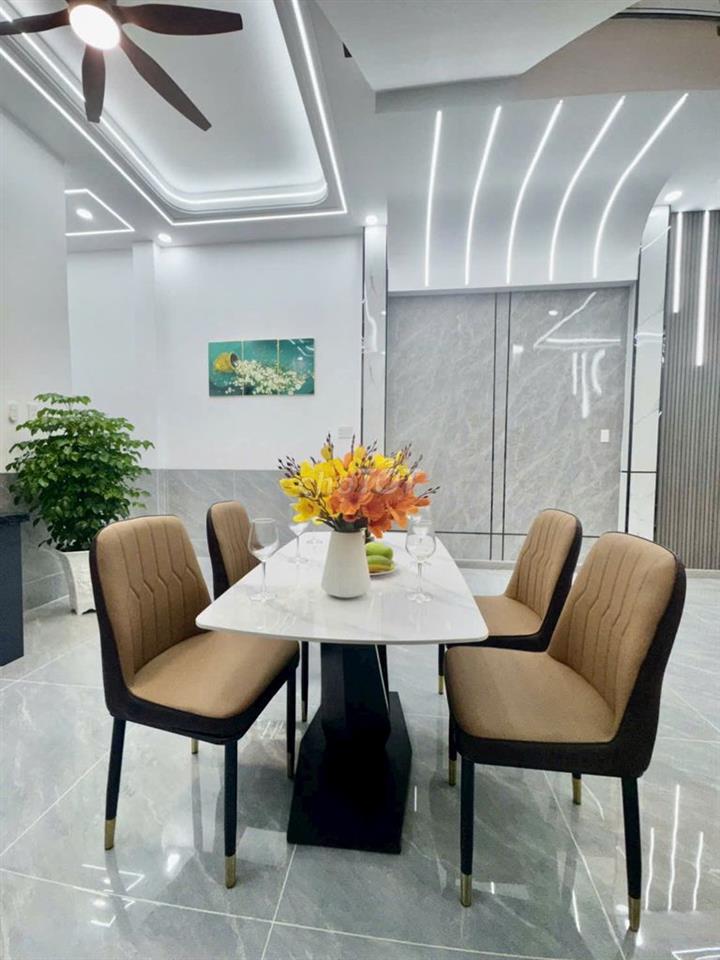 🔥 GIÁ 2 TỶ XX – NHÀ 1 TRỆT 1 LẦU – CẦN RA NHANH 🔥
