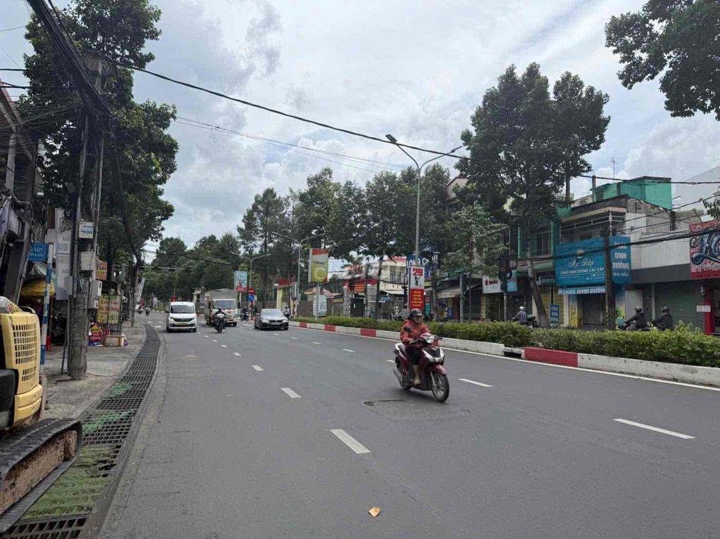 Bán đất