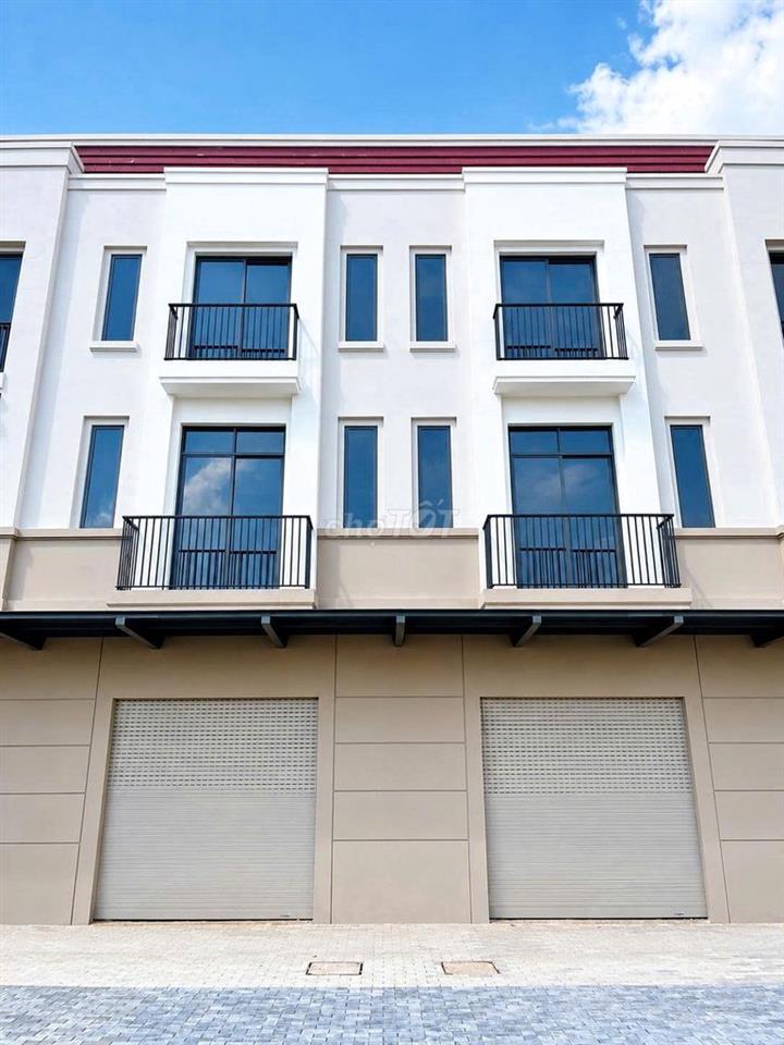 Bán shophouse 90m2 tại Khu đô thị Diamond City An Giang