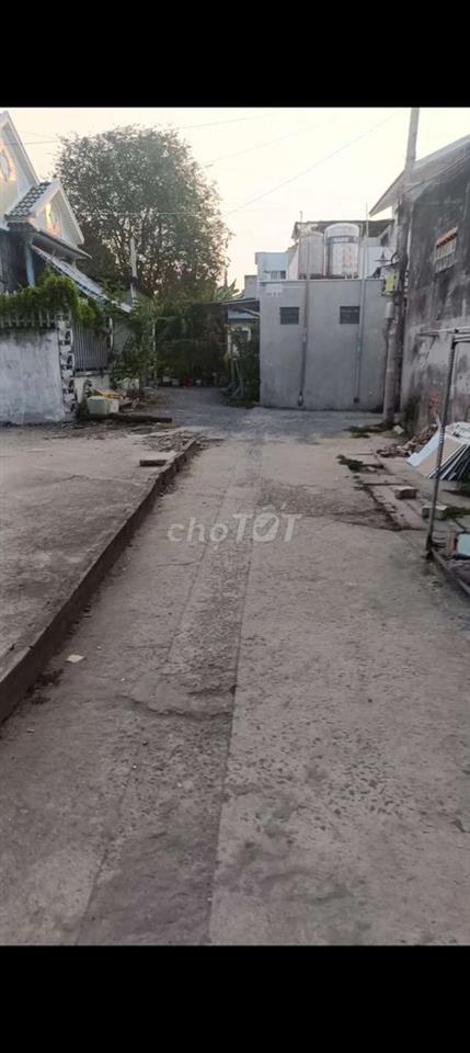 CHÍNH CHỦ cần bán! nhà gần trường học công viên, chợ 5p đi bộ