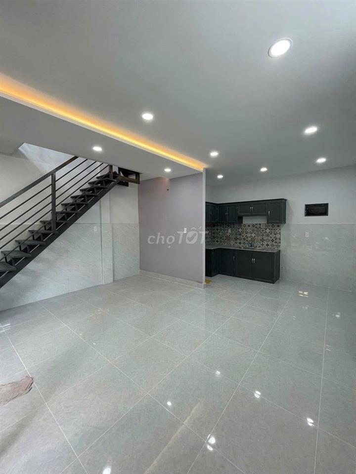bán nhà ở  gần trường học , gần chợ