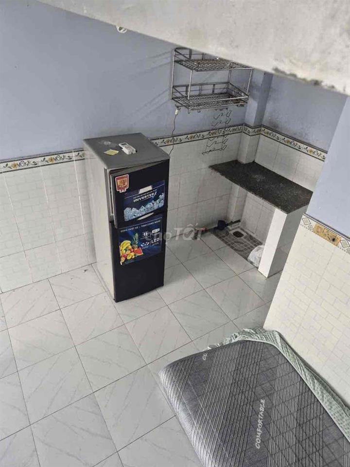 cho thuê phòng trọ gần cầu vượt ngã tư ga