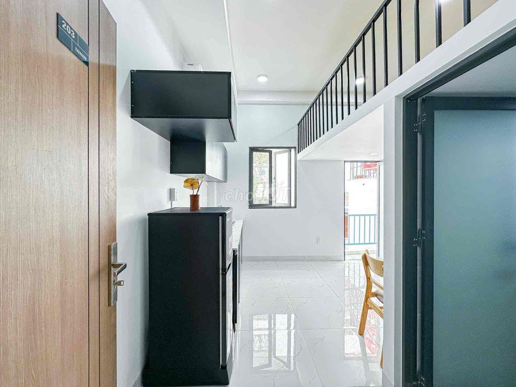 DUPLEX BANCON 100% MỚI XÂY ĐƯỜNG LÂM VĂN BỀN, GẦN ĐH UFM