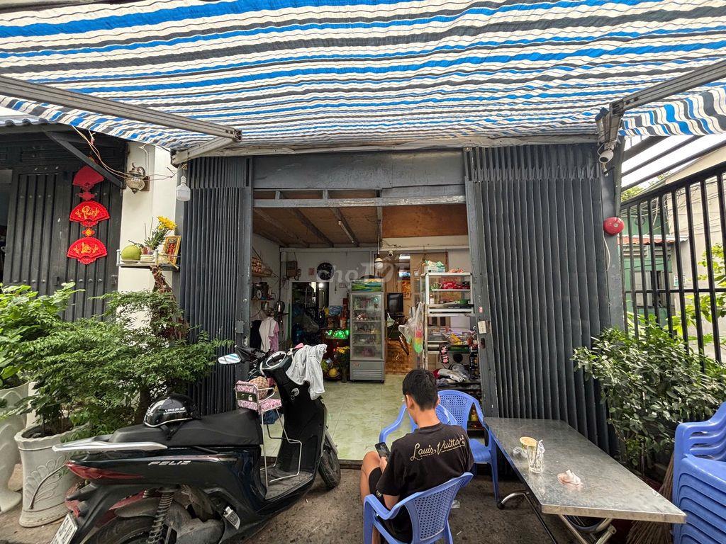 Bán nhà ở đường trần xuân soạn hẻm 1041 , 1041/75/6/7