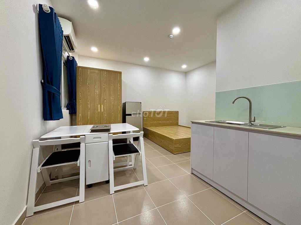 Chính chủ cho thuê phòng nội thất mới - Thang máy, giờ giấc tự do