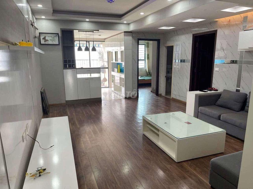Cho thuê chung cư Sky Center, Phổ Quang - Căn 2PN, Full NT giá 15tr/th