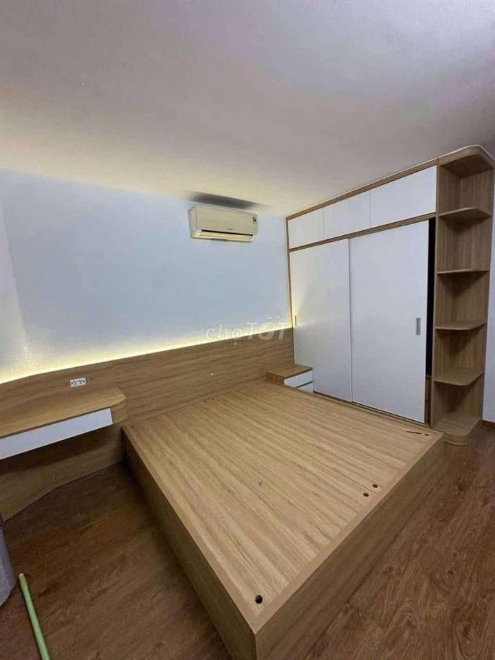 Cho thuê chung cư Sky Center, Phổ Quang - Căn 2PN, Full NT giá 15tr/th