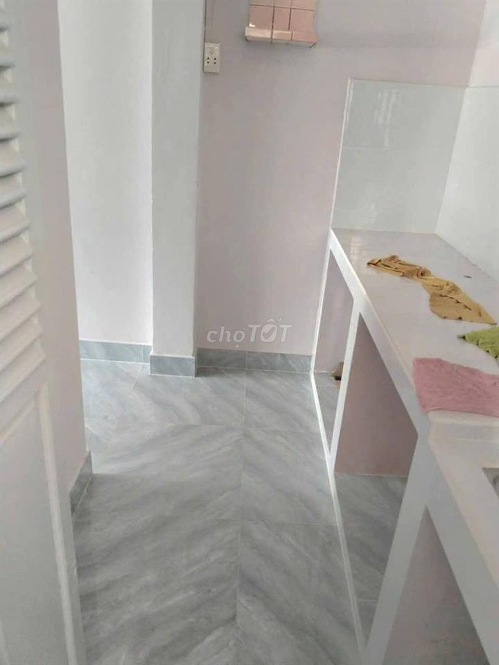 BÁN GẤP CĂN HỘ CHUNG CƯ XÓM CẢI QUẬN 5 – 50M2 (2PN 1WC), 2.6 TỶ