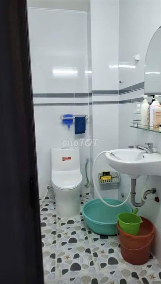 BÁN GẤP CĂN HỘ CHUNG CƯ XÓM CẢI QUẬN 5 – 50M2 (2PN 1WC), 2.6 TỶ
