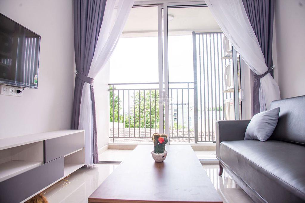 Bán căn hộ chung cư Bàu Cát 2, 60m2, 2PN, 3.25 tỷ, thang máy, sổ hồng