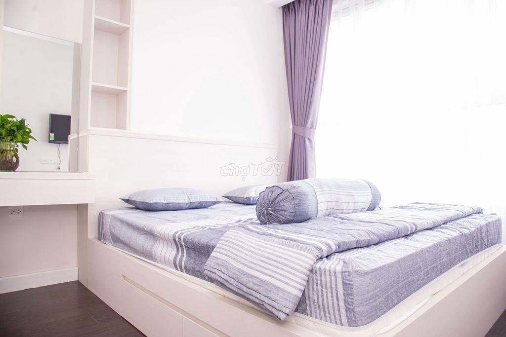 Bán căn hộ chung cư Bàu Cát 2, 60m2, 2PN, 3.25 tỷ, thang máy, sổ hồng
