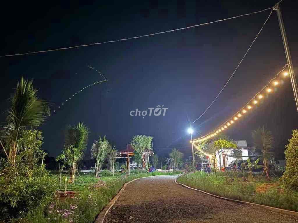 Ông bạn cần bán căn nhà vườn