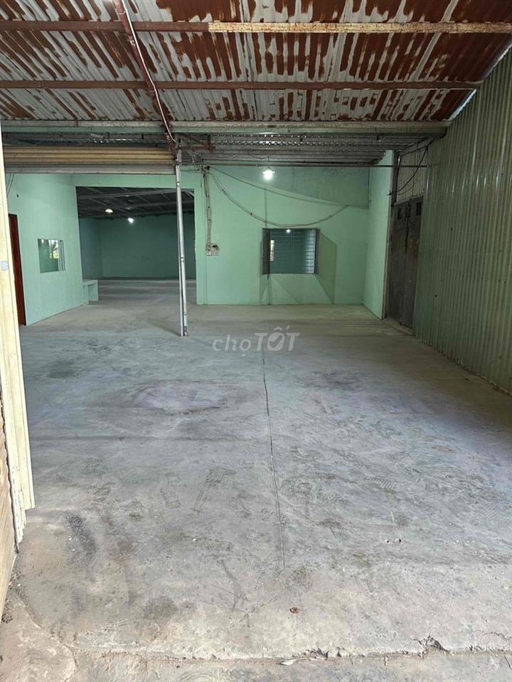 cho thuê kho xưởng tân tạo , bình tân 13 * 27 = 350m2 mặt tiền đường