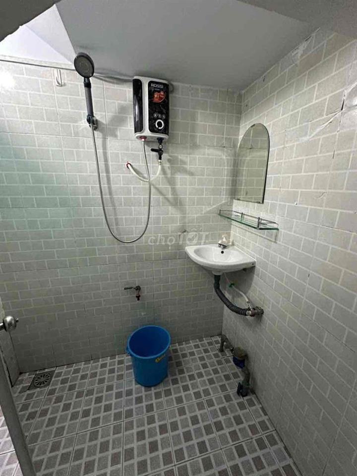 DUPLEX GÁC CAO CỬA SỔ LỚN FULL NỘI THẤT CẠNH CHỢ BÀ CHIỂU