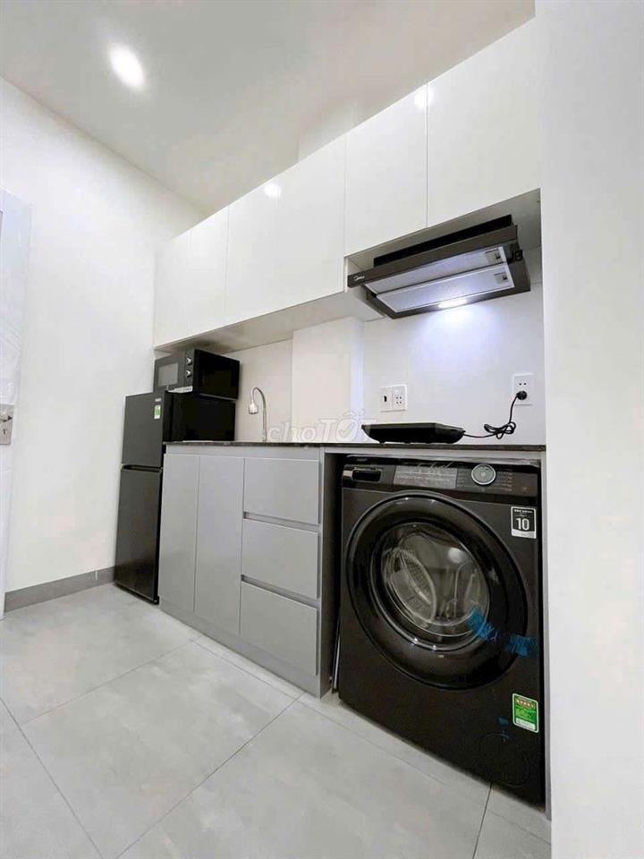 Căn hộ 30m2 1 phòng ngủ 1 phòng khách bếp full nội thất giá chỉ 3tr7