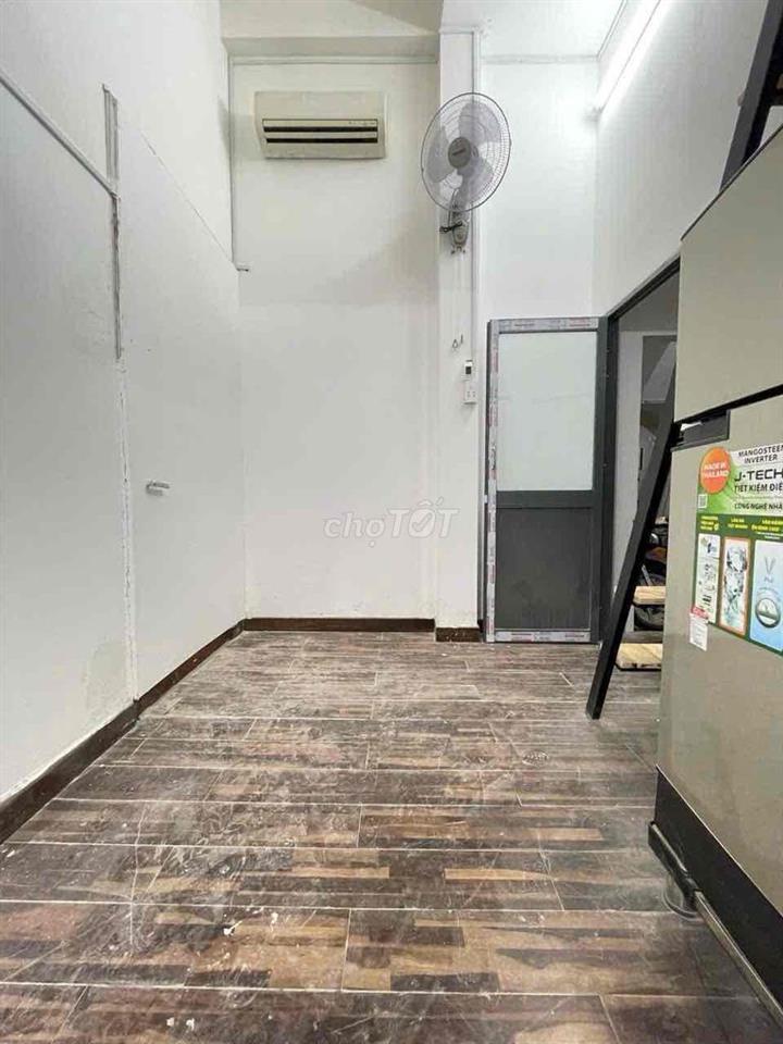 CHÍNH CHỦ CHO THUÊ TRỌ ẤP BẮC, ETOWN CỘNG HOÀ, Free xe có Máy lạnh