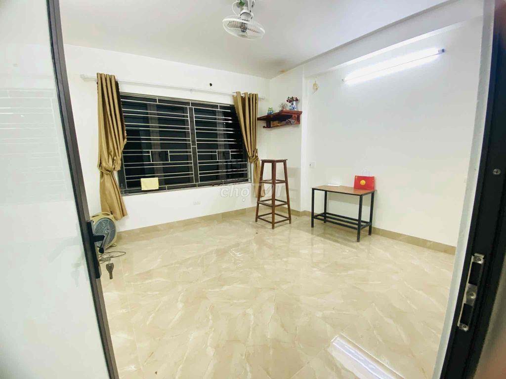 CHO THUÊ NHÀ NGUYÊN CĂN 5 TẦNG TẠI THƯỢNG THANH -  LONG BIÊN