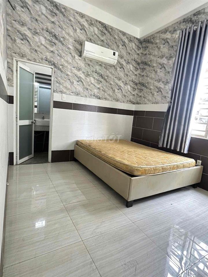 Cho Thuê Căn Hộ MiNi ( Gần Làng Đại Học )