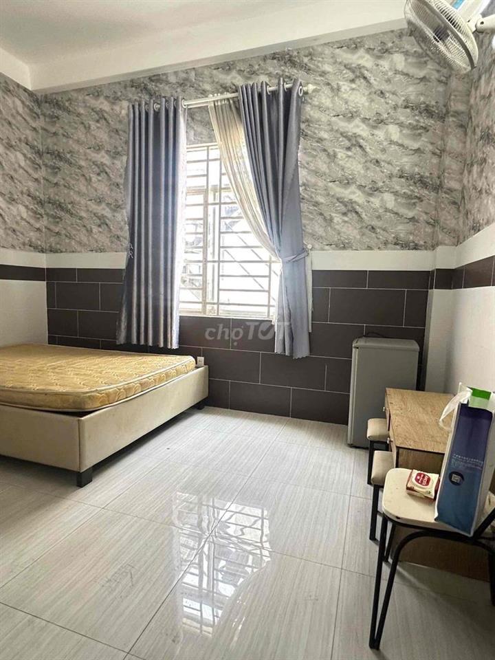 Cho Thuê Căn Hộ MiNi ( Gần Làng Đại Học )