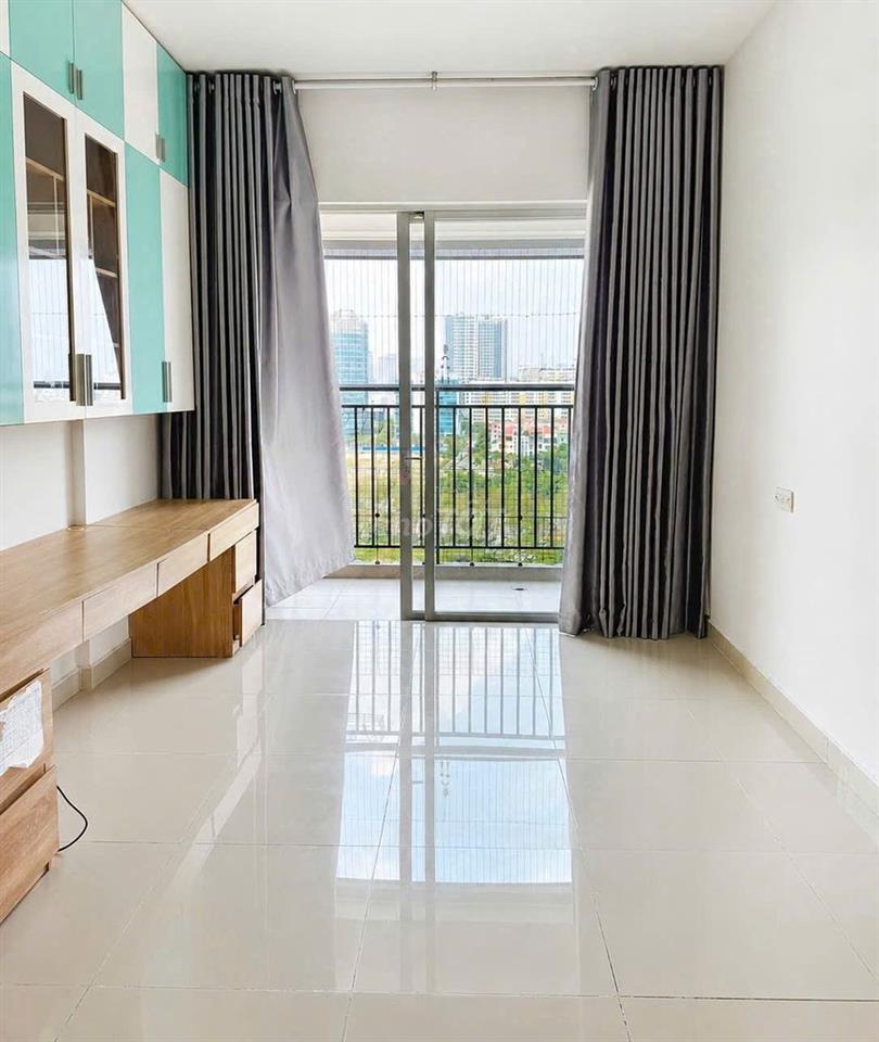 Bán gấp căn hộ 2PN2WC chung cư Sunrise Riverside giá chỉ 4.7tỷ