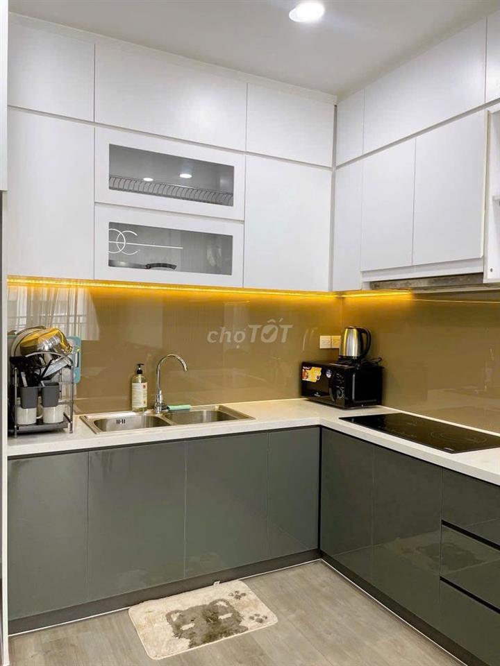 Cho thuê nhiều căn hộ 2PN và 3PN chung cư Sunrise, đủ nội thất, ở liền