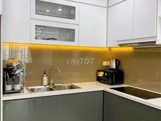 Cho thuê nhiều căn hộ 2PN và 3PN chung cư Sunrise, đủ nội thất, ở liền