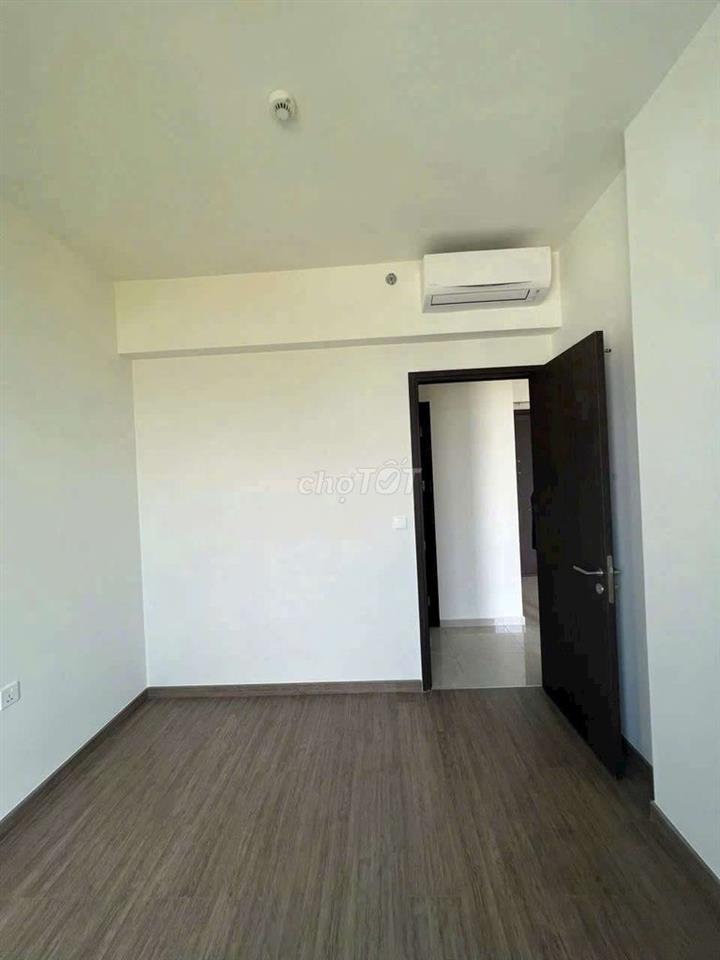 Cho thuê căn 2pn Celesta Rise 85m2 nhà nội thất còn bản, ở liền