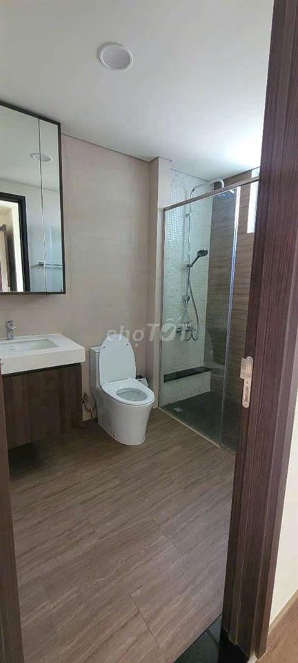Cho thuê căn 2pn Celesta Rise 85m2 nhà nội thất còn bản, ở liền