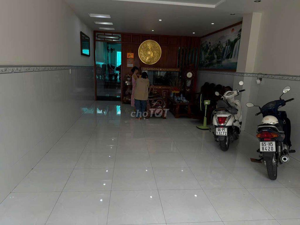 Cho thuê mặt bằng tầng trệt, 50m2 KDC Nam Long, sát ngày Vincom