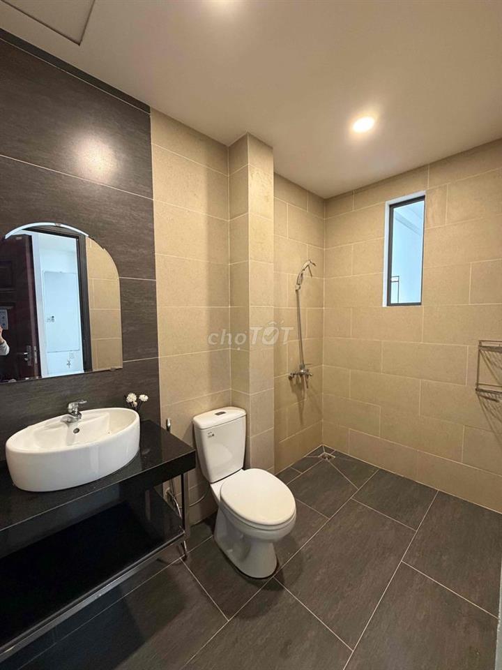 CHDV 4tr5 gần UEH, VHU