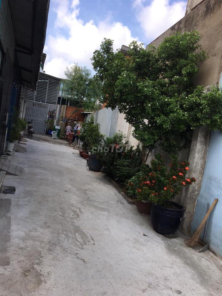 Cho thuê phòng HXH đừơngXTT 17 kế chợ XTTHỰƠNG