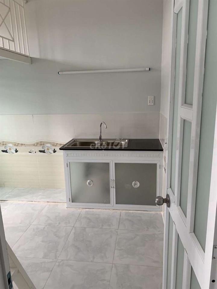 cho thuê phòng trọ tại 2054/11/5 lê văn lương