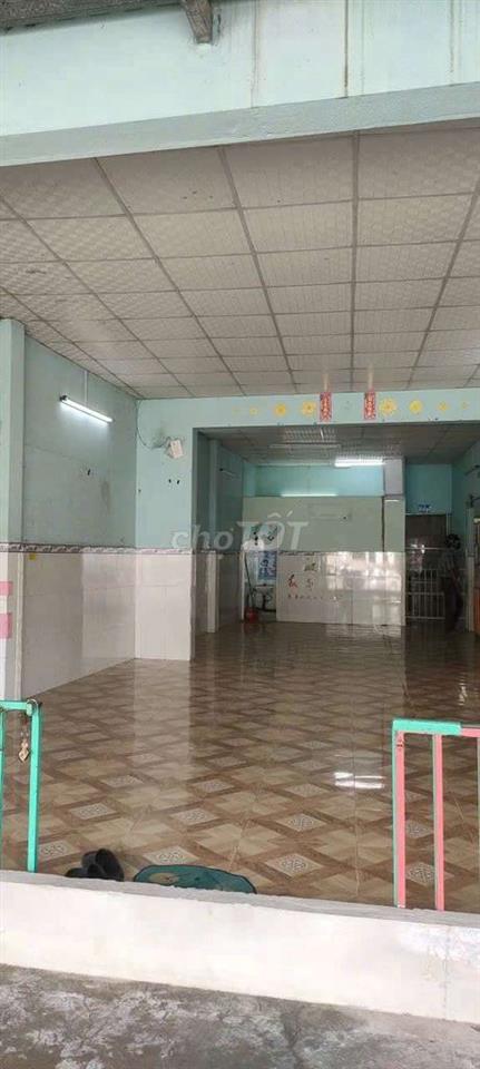 cho thuê nhà mặt tiền đường Lê Văn lương 10x25