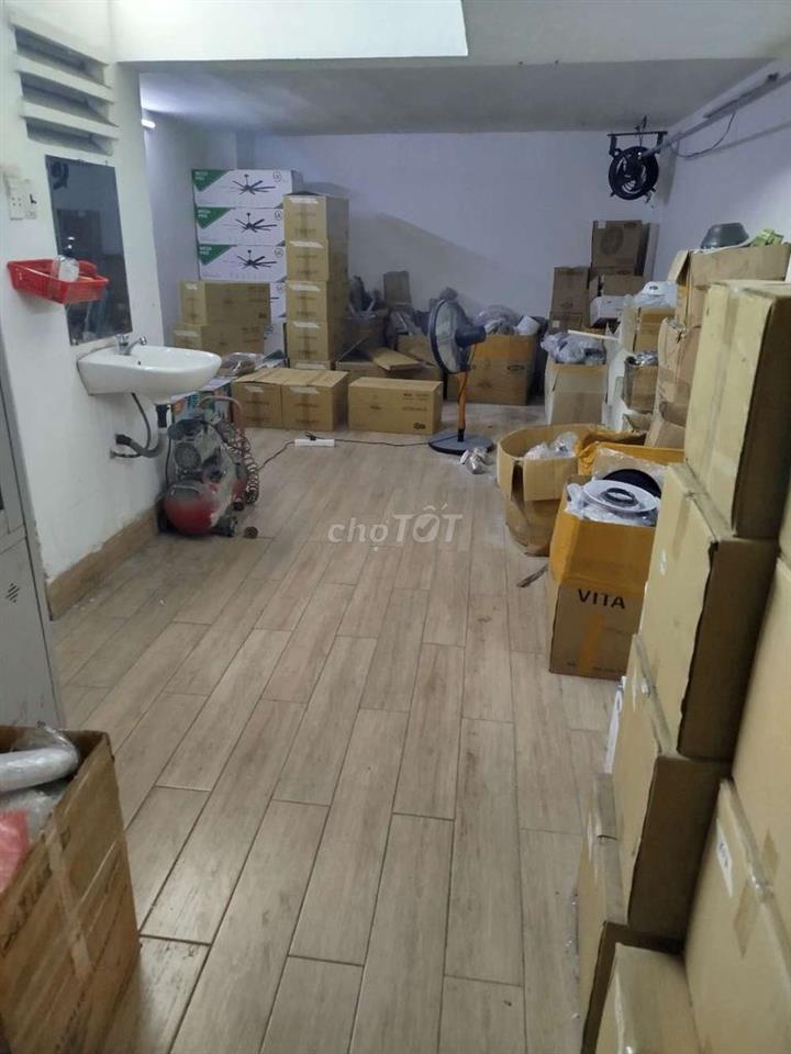 cho thuê nhà 4x20 hẻm 8m Trần đình xu phường Cầu ông lãnh 