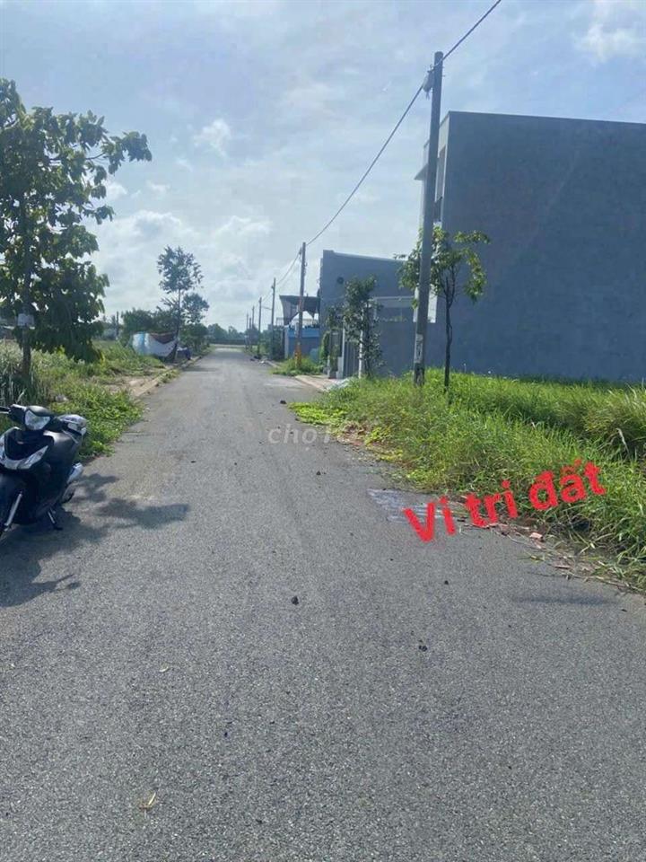 Chính chủ cần bán mặt tiền KDC Nam Phong