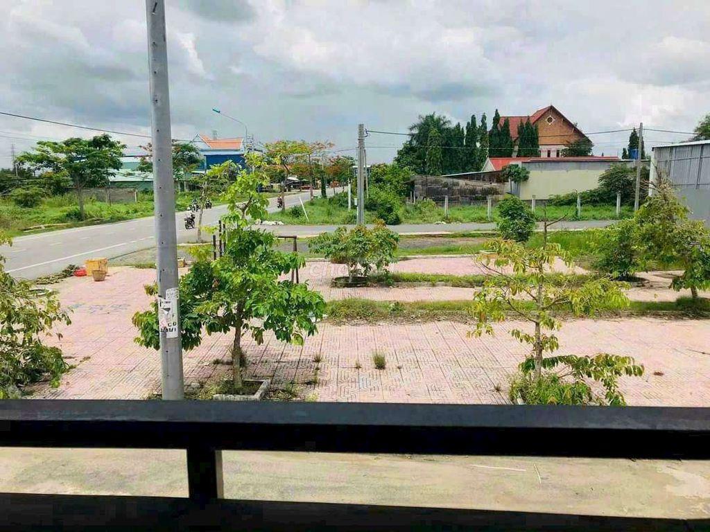 Chính chủ cần bán gấp lô đất thổ KDC Tân Lân