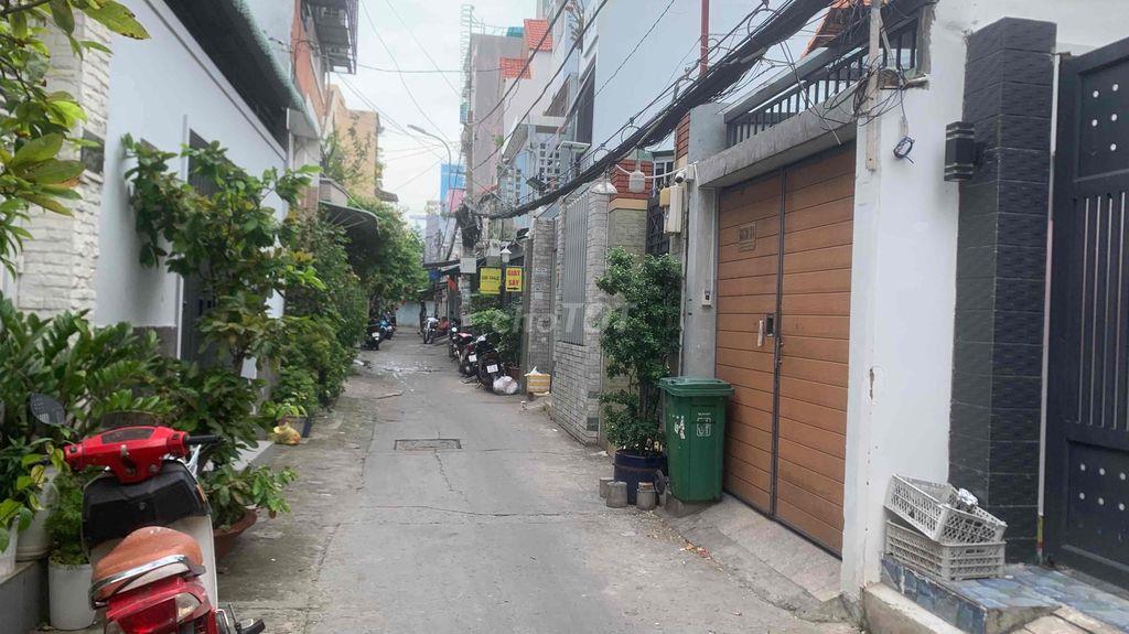 ban nha 685/30/18A .xvnt p26 binh thanh hẻm xe hơi