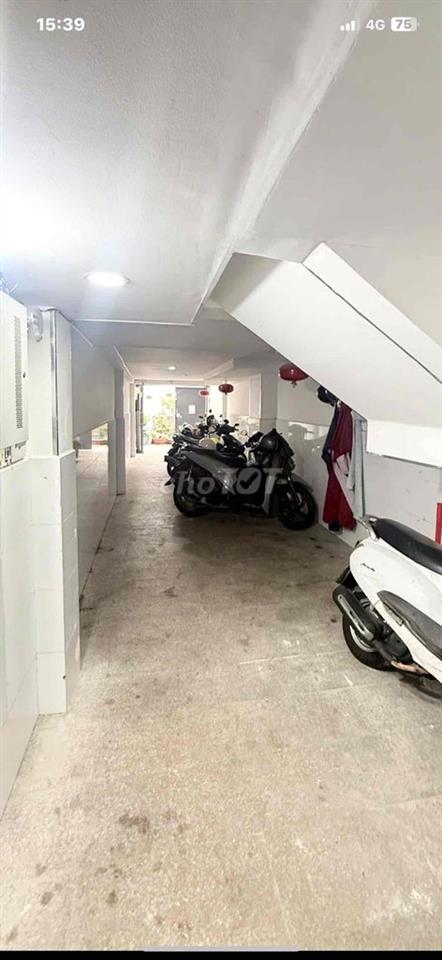 ban nha 685/30/18A .xvnt p26 binh thanh hẻm xe hơi